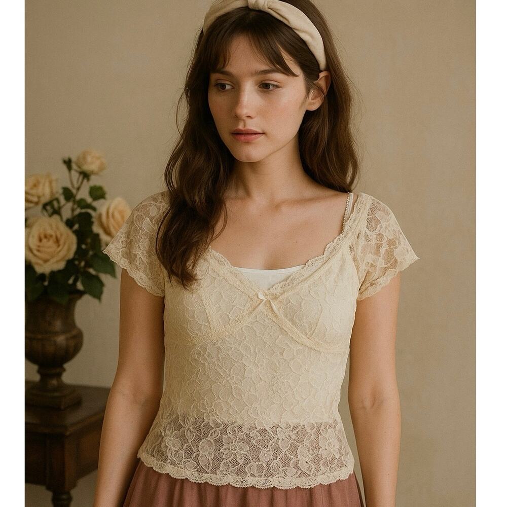 Cream Lace Sheer Short Sleeve Top Shirt Romantic Cottagecore Feminine Women's XS